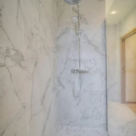 Superb Flat With 2 Bedrooms Near Palais Croisette 3p2 Apartment