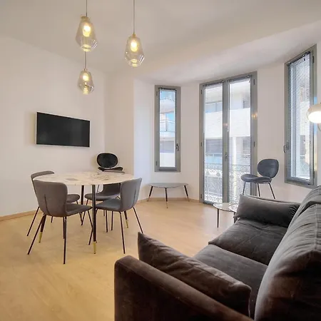 Superb Flat With 2 Bedrooms Near Palais Croisette 3p2 Apartment